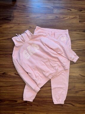 GAP Womens Light Pink Hoodie and Joggers Set